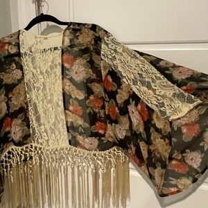 Miss Me Floral Fringe Kimono Size Lg